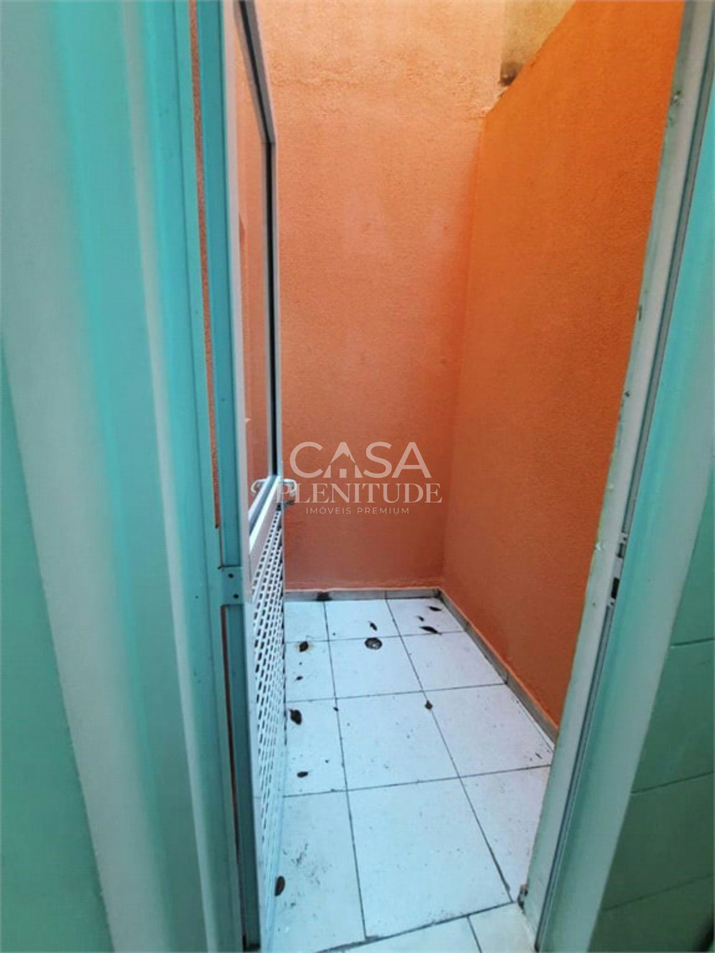 Casa em condomínio à venda com 2 quartos em Jardim Karolyne, Votorantim, SP