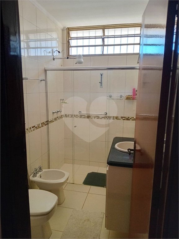 Casa à venda com 3 quartos, sendo 1 suíte, em Vila José Bonifácio, Araraquara, SP