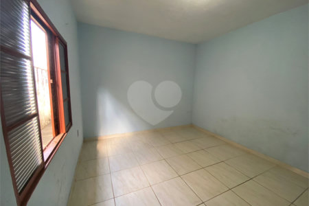 Casa à venda com 2 quartos em Jardim Elizabeth, Salto, SP