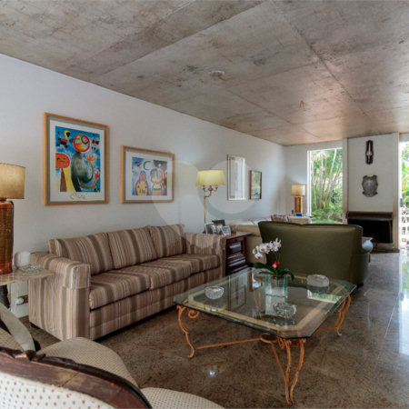 Casa à venda com 4 quartos, sendo 3 suítes, em Jardim Panorama, São Paulo, SP