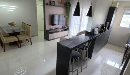 Apartamento à venda com 2 quartos, sendo 1 suíte,  em Aparecidinha, Sorocaba, SP