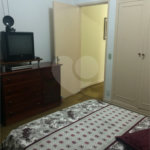 Sobrado à venda com 2 quartos em Vila Galvão, Guarulhos, SP
