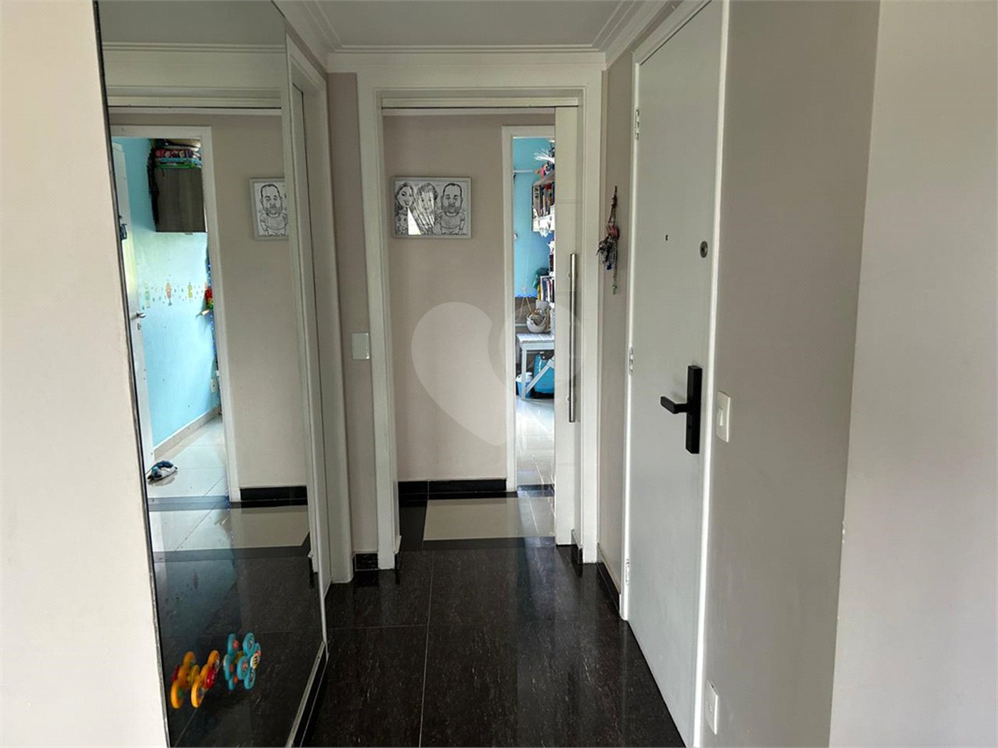 Apartamento à venda com 3 suítes em Jardim Marajoara, São Paulo, SP