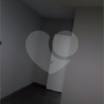 Apartamento à venda com 2 quartos em Jardim Saira, Sorocaba, SP