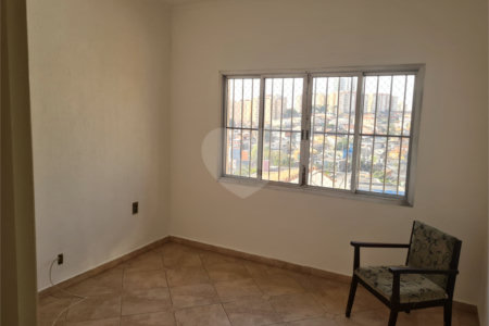 Sobrado à venda com 2 quartos, sendo 1 suíte, em Jardim Ivana, São Paulo, SP
