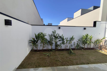 Casa à venda com 3 suítes no condomínio Terras da Estância, Paulínia - SP