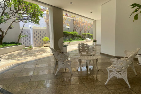 Apartamento à venda com 3 suítes em Tatuapé, São Paulo, SP
