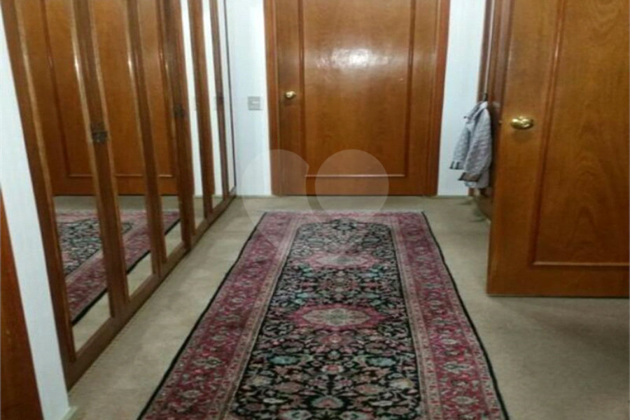 Apartamento à venda com 4 quartos, sendo 3 suítes, em Jardim Paulista, São Paulo, SP