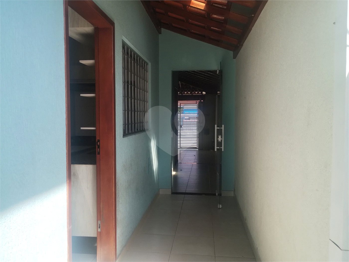 Casa à venda com 3 quartos, sendo 1 suíte, em Parque Industrial, São José dos Campos, SP