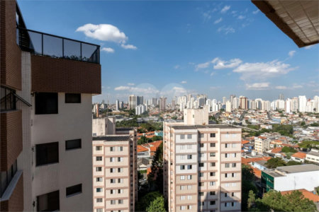 Apartamento à venda com 3 quartos, sendo 1 suíte, em Vila Mariana, São Paulo, SP