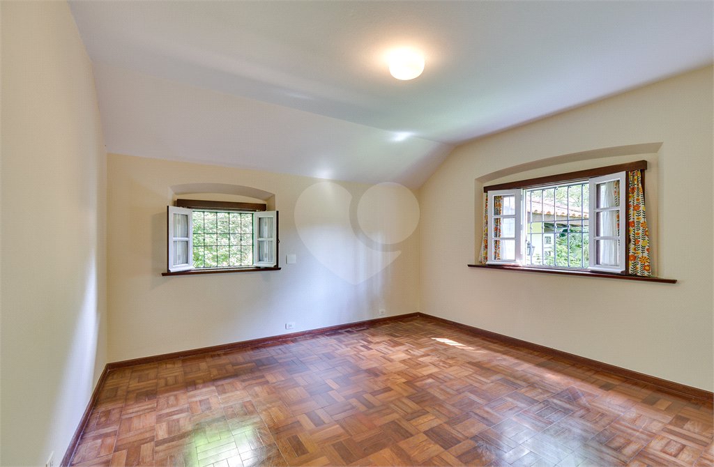 Casa Térrea à venda com 3 quartos em Alto da Boa Vista, São Paulo, SP