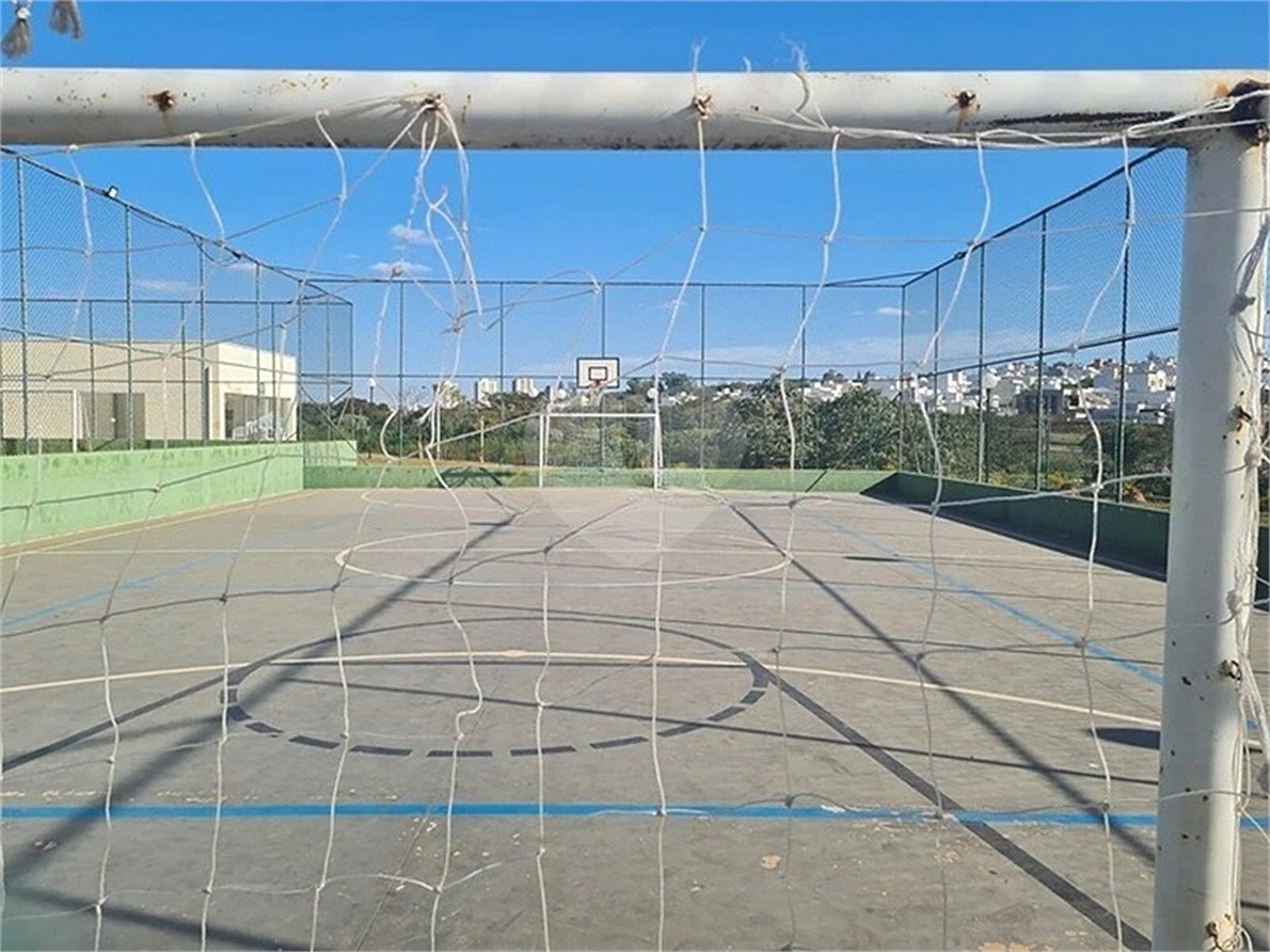 Casa à venda com 3 quartos, sendo 1 suíte, no condomínio Horto Florestal Villagio, Sorocaba - SP