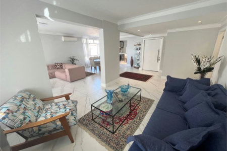 Apartamento Residencial à venda, Gonzaga, Santos - AP0199.