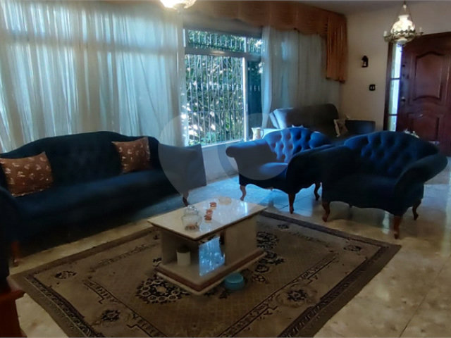 Sobrado à venda com 3 quartos, sendo 1 suíte,  em Santana, São Paulo, SP