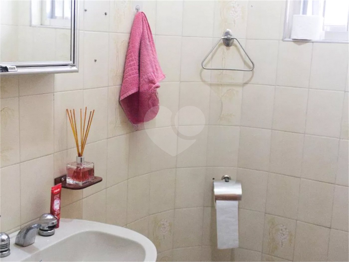 Sobrado à venda com 4 quartos, sendo 1 suíte, em Vila Jaguara, São Paulo, SP