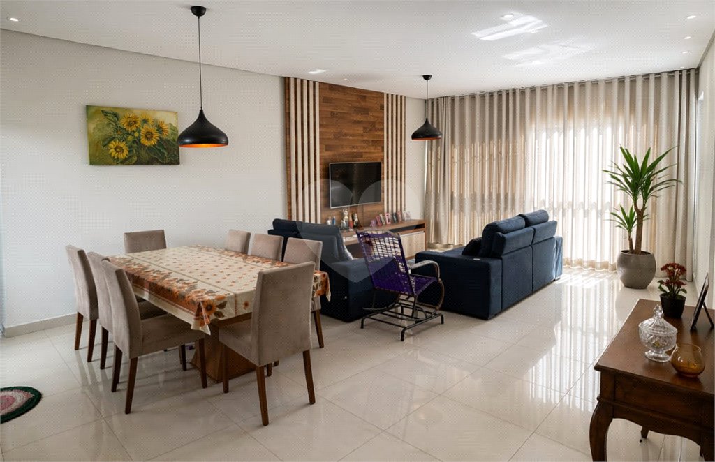 Casa à venda com 3 quartos, sendo 1 suíte, no condomínio Golden Park Residence, Sorocaba - SP