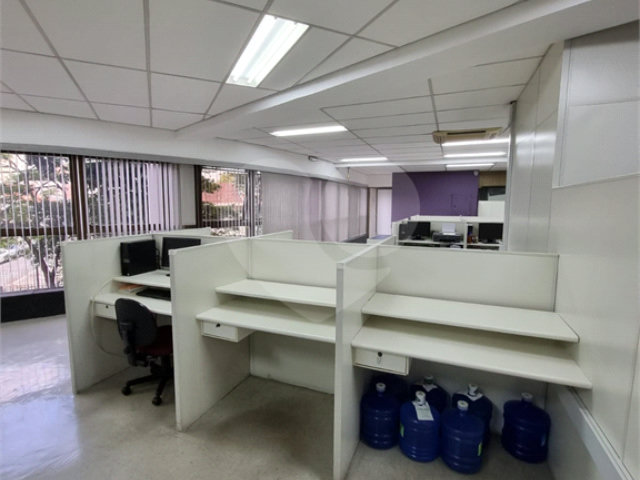 Sala à venda em Chácara Santo Antônio, São Paulo, SP