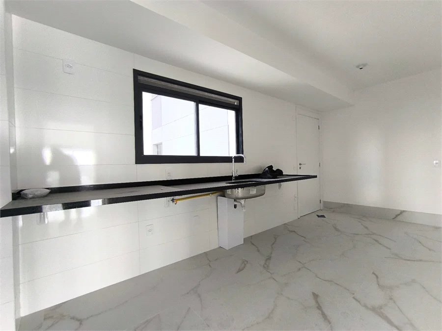 Apartamento à venda ou para alugar com 3 suítes em Água Branca, São Paulo, SP