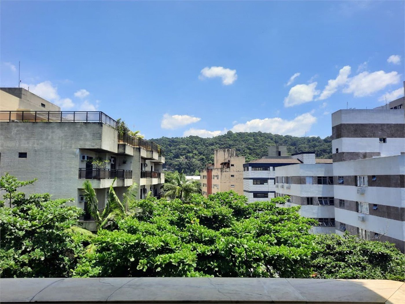 Apartamento com 2 dormitórios à venda, 70 m² por R$ 290.000,00 - Jardim São Miguel - Guarujá/SP