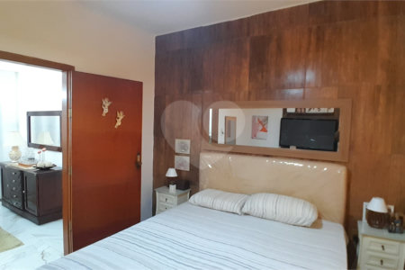 Casa à venda com 3 quartos em Campo Grande, Rio de Janeiro, RJ