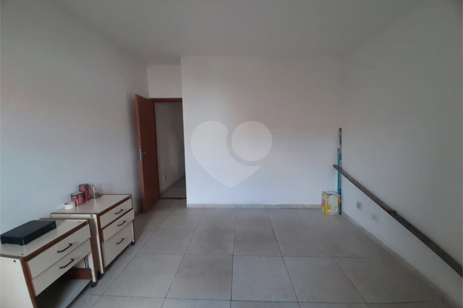 Casa à venda com 3 quartos, sendo 1 suíte, no condomínio Cantareira Park, São Paulo - SP