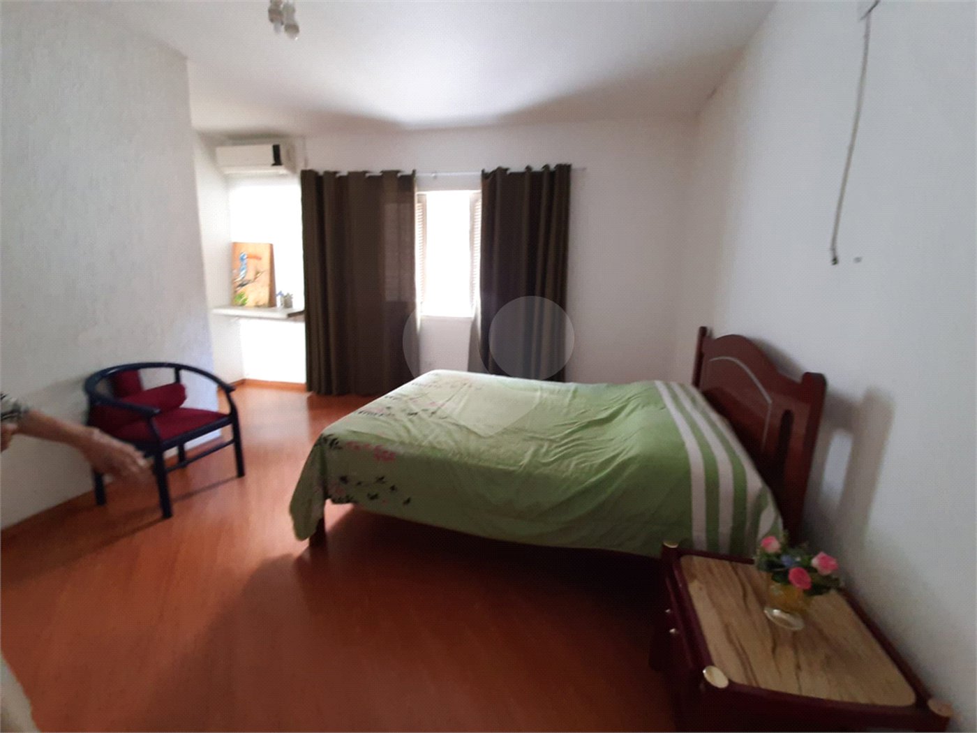 Sobrado à venda com 4 quartos, sendo 2 suítes, em Jardim Franca, São Paulo, SP