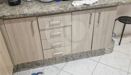 Casa à venda com 2 suítes no condomínio Residencial Maracujás, São Paulo - SP