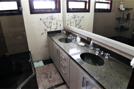 Casa à venda com 4 suítes em Lar São Paulo, São Paulo, SP