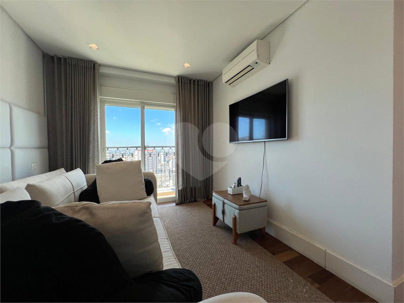 Apartamento para alugar com 4 suítes em Água Fria, São Paulo, SP
