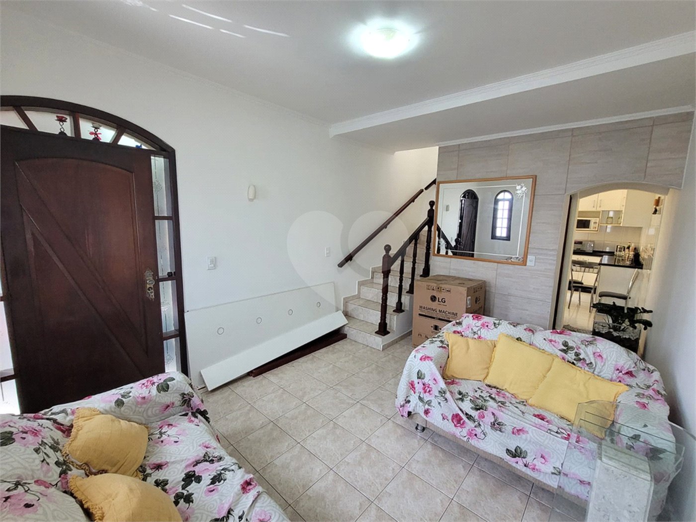 Sobrado à venda com 3 quartos, sendo 1 suíte, em Vila dos Remédios, São Paulo, SP