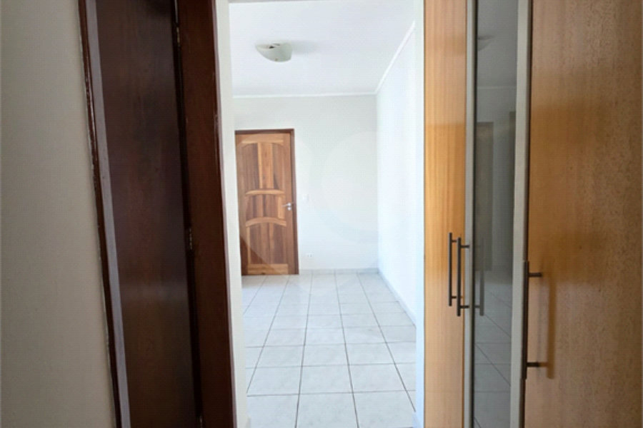 Apartamento à venda com 1 suíte em Vila Guarani, São Paulo, SP