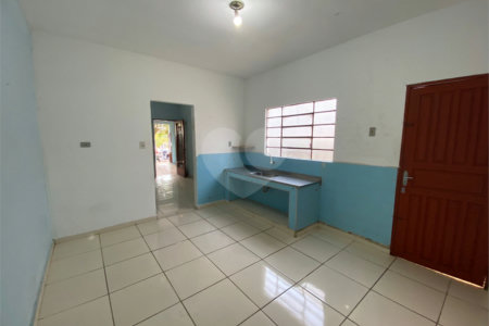 Casa à venda com 2 quartos em Jardim Elizabeth, Salto, SP