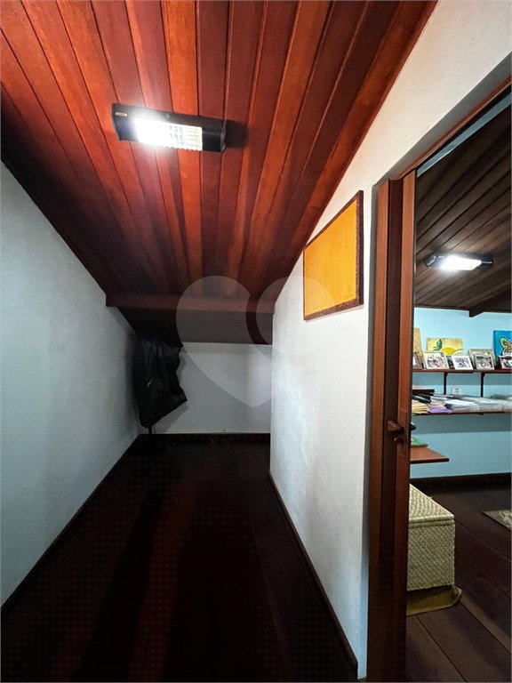 Sobrado à venda com 3 quartos, sendo 2 suítes,  em Alto Ipiranga, Mogi das Cruzes, SP