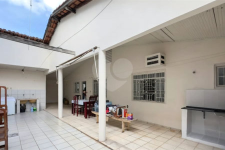 Casa Térrea à venda com 3 quartos, sendo 1 suíte, em Morada da Serra, Cuiabá, MT