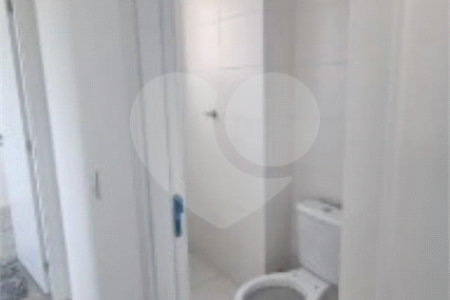 Apartamento à venda com 2 quartos em Vila Zat, São Paulo, SP