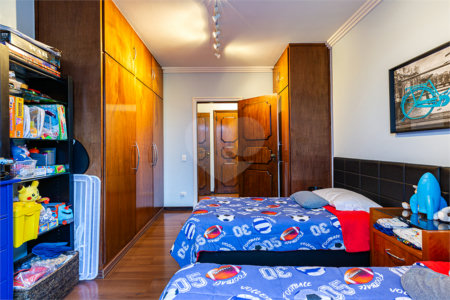 Casa Térrea à venda com 3 quartos, sendo 1 suíte, em Alto de Pinheiros, São Paulo, SP