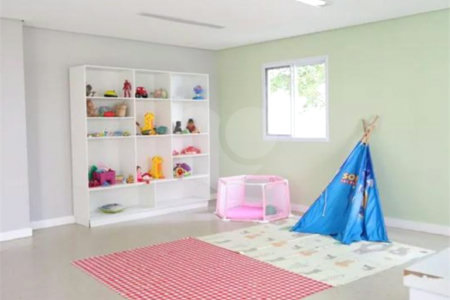 Apartamento à venda com 2 quartos, sendo 1 suíte,  em Interlagos, São Paulo, SP