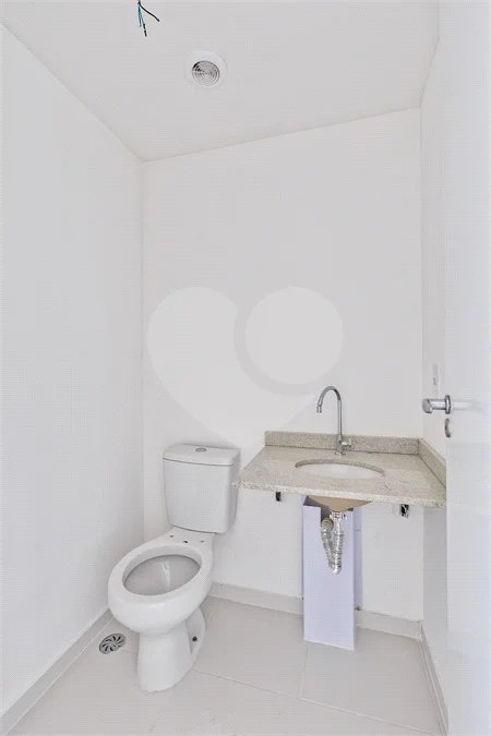 Apartamento à venda com 2 quartos, sendo 1 suíte, em Alto da Boa Vista, São Paulo, SP
