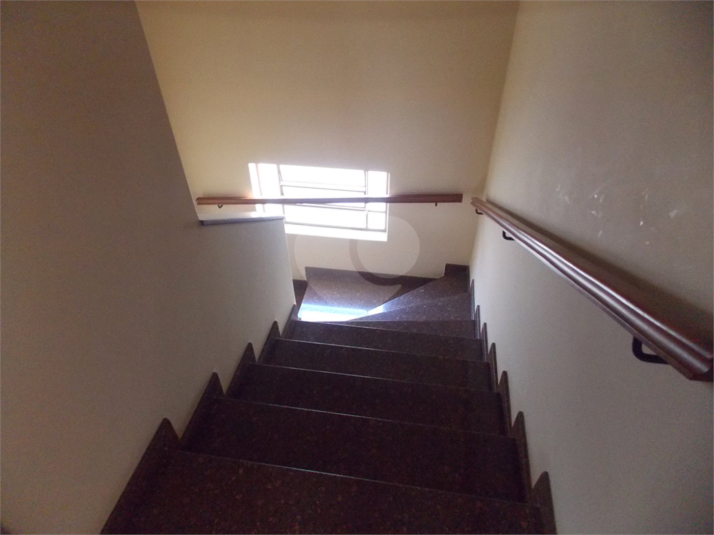 Casa à venda ou para alugar com 5 quartos, sendo 3 suítes,  no Centro, Atibaia, SP