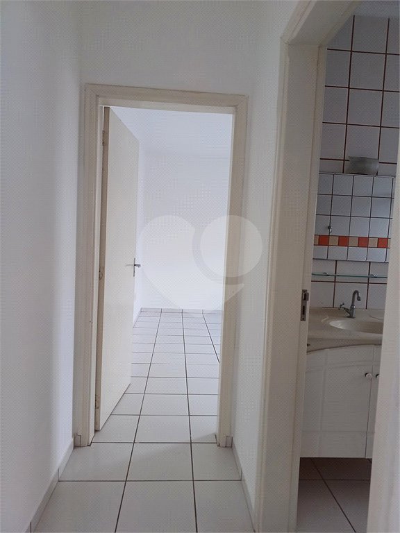 Sobrado à venda com 2 quartos em Jardim Ana Maria, Sorocaba, SP