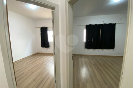 Casa à venda com 3 quartos, sendo 1 suíte,  em Jardim Jamaica, Ponta Porã, MS