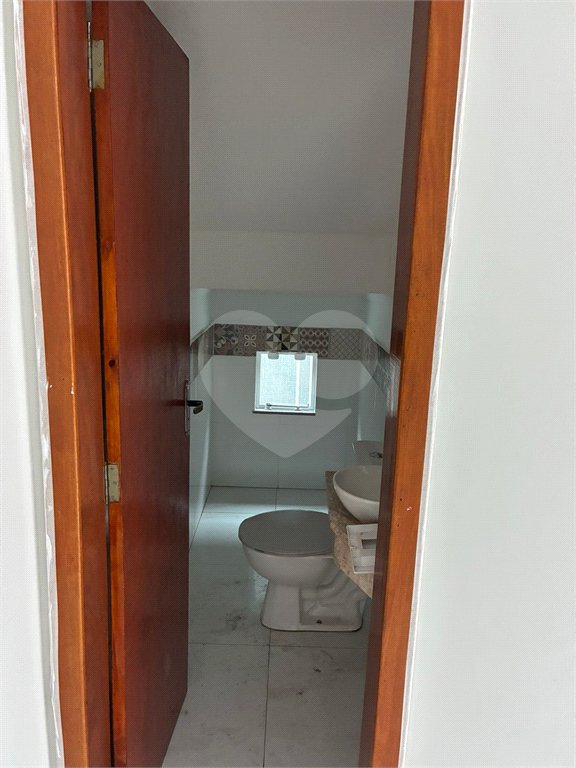 Sobrado à venda com 3 quartos, sendo 1 suíte, em Vila Maricy, Guarulhos, SP