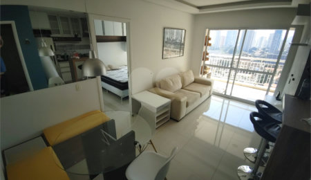 Apartamento à venda com 1 suíte em Vila Cordeiro, São Paulo, SP