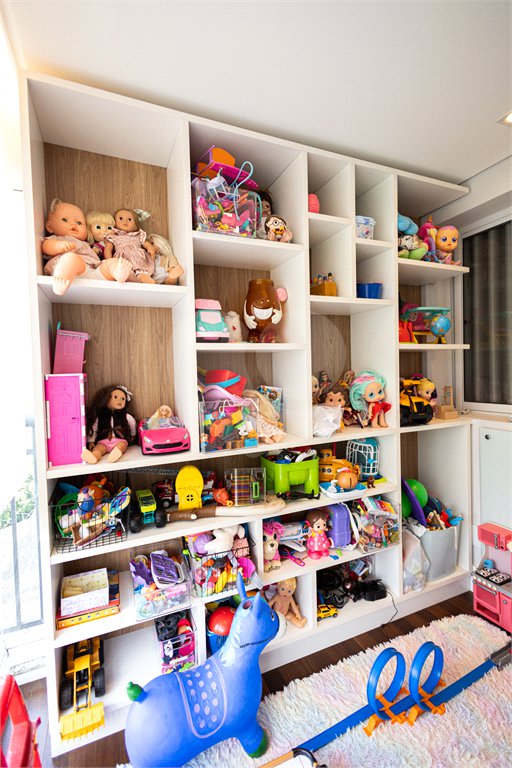 Apartamento à venda com 5 quartos, sendo 4 suítes,  em Parque Reboucas, São Paulo, SP