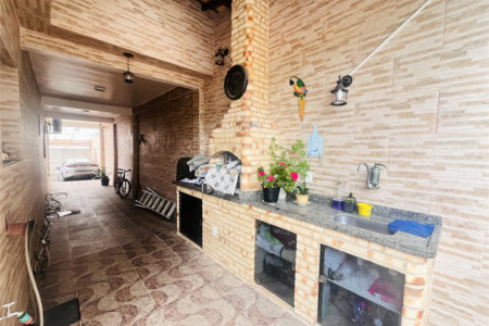 Casa à venda com 3 quartos, sendo 1 suíte, em Campo Grande, Rio de Janeiro, RJ