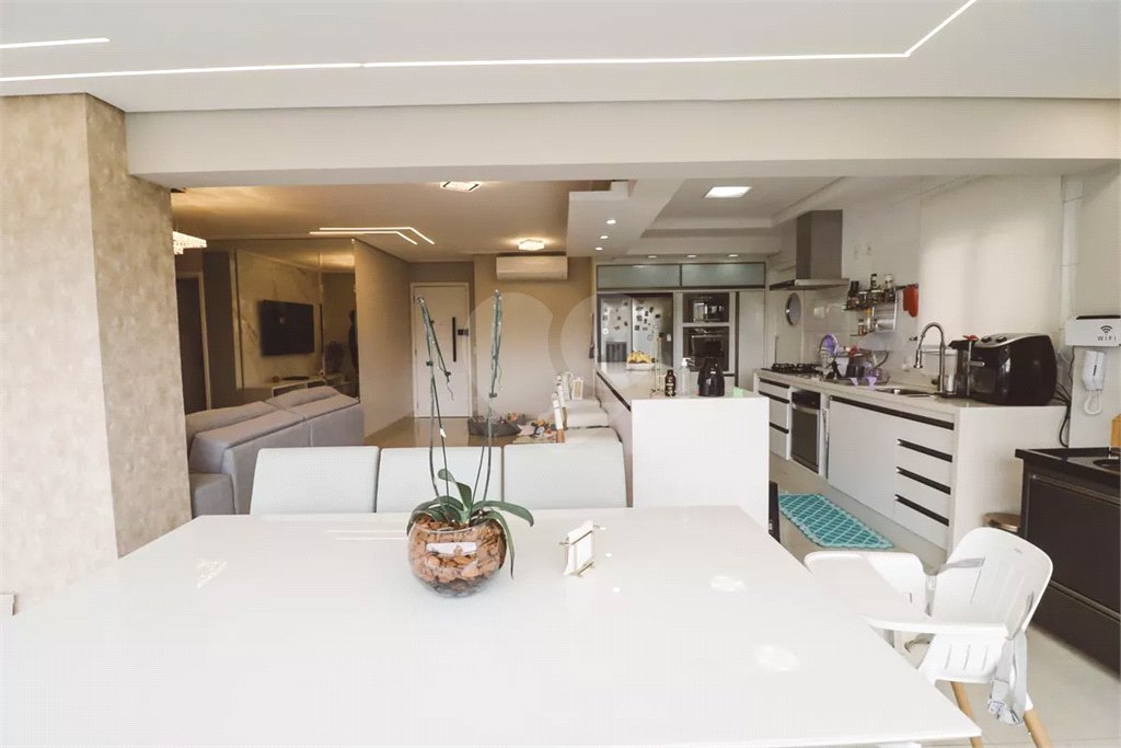 Apartamento à venda com 3 quartos, sendo 1 suíte,  em Vila Dom Pedro II, São Paulo, SP