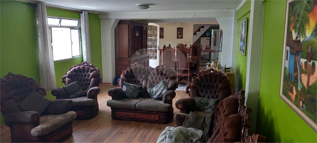 Sobrado à venda com 4 quartos em Água Fria, São Paulo, SP