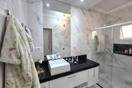 Casa à venda com 3 quartos, sendo 1 suíte,  em Vila Augusta, Sorocaba, SP