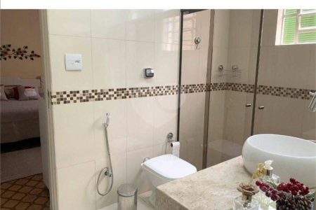 Casa à venda com 3 quartos no condomínio Recanto Florido, Vinhedo - SP