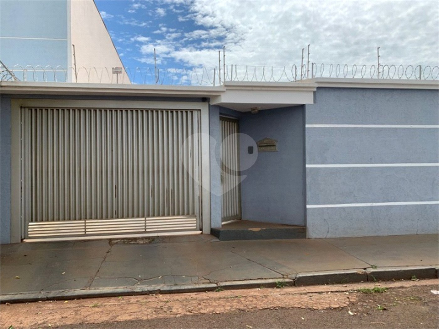 Casa no Campos Ville em Araraquara/SP 4 dormitórios, sendo 2 suítes